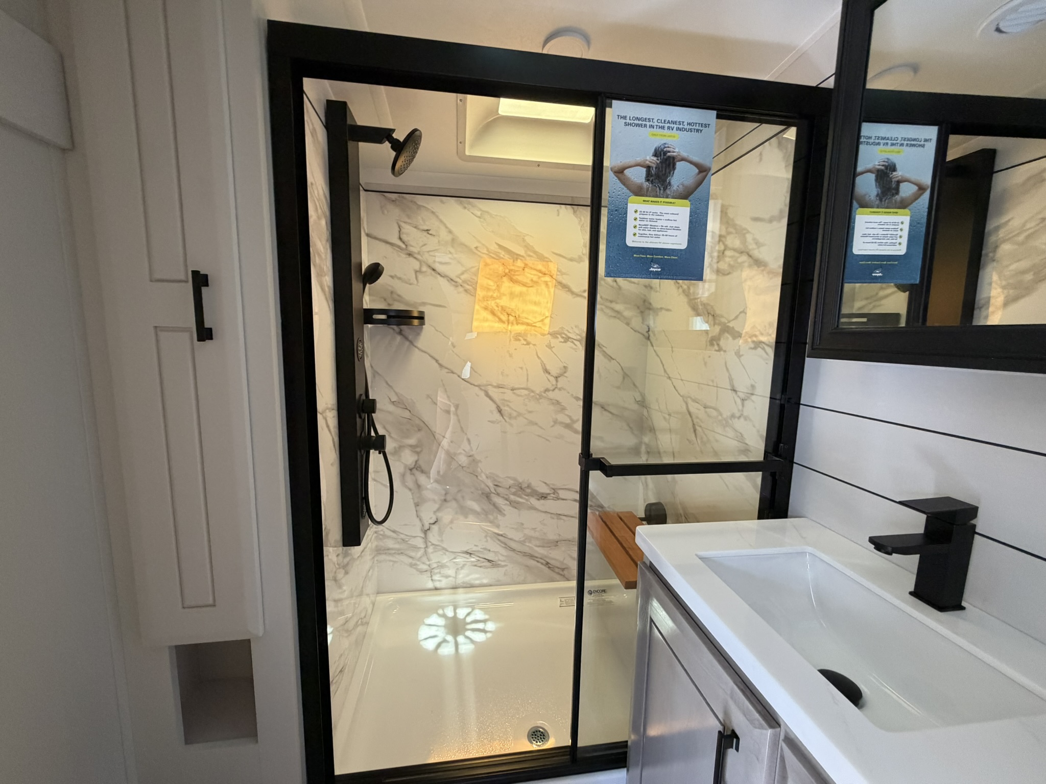 2027 JAYCO PINNACLE 32RLTS - Image 54