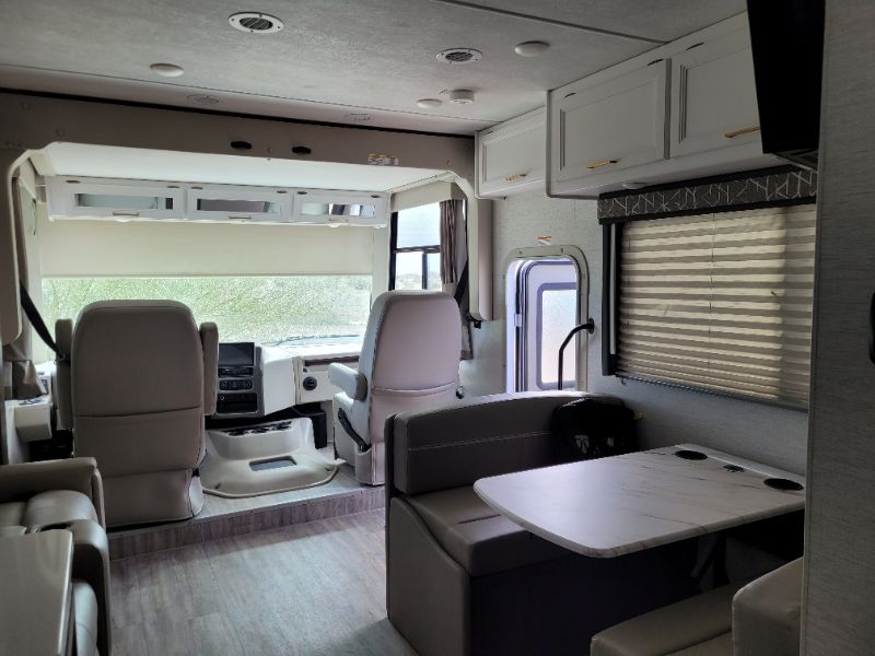 2025 Thor Motor Coach A.C.E. 29D - Image 24