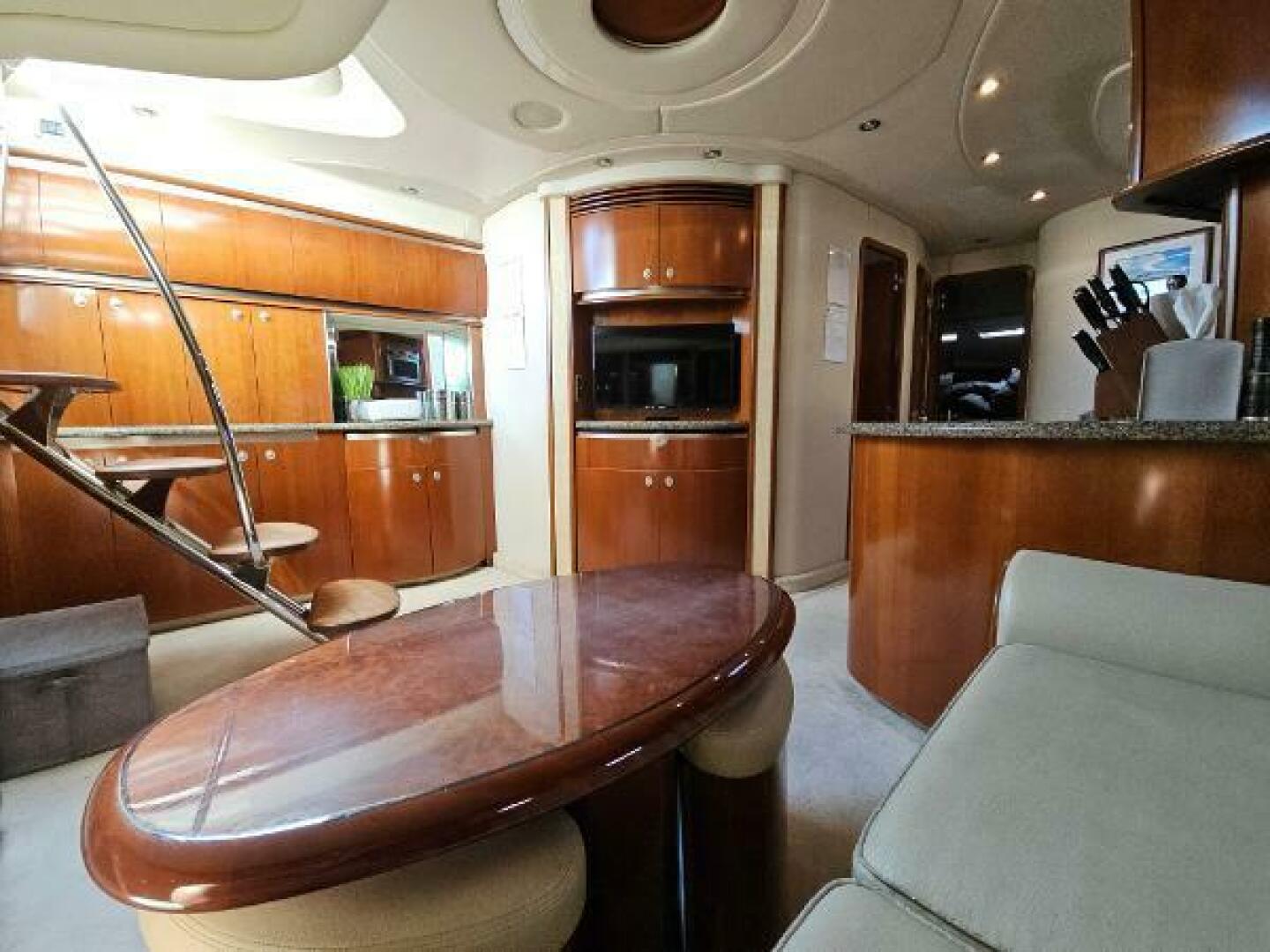2005 Sea Ray 500 Sundancer - Image 22