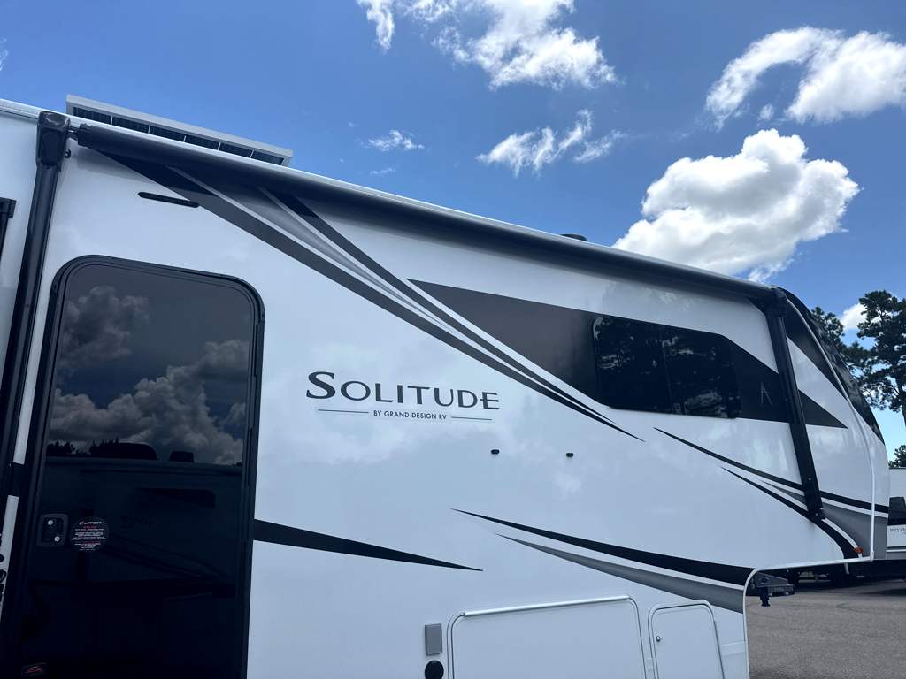 2027 GRAND DESIGN SOLITUDE 310GK - Image 7