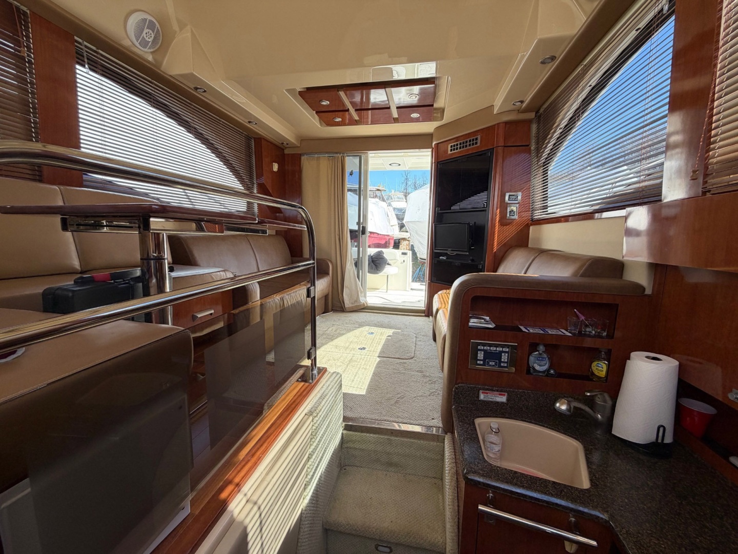 2007 Sea Ray Sedan Bridge - Image 35