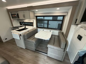 2027 JAYCO GREYHAWK XL 32U - Image 28