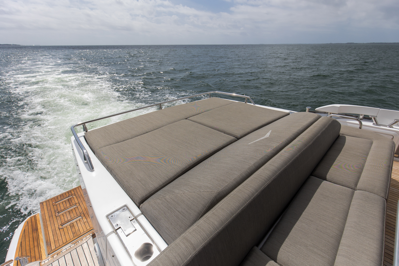 2020 Azimut S6 Sportfly - Image 16