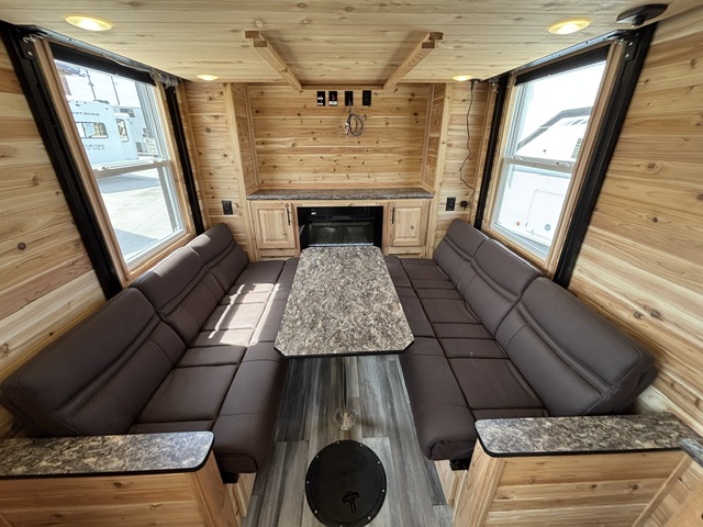 2027 ICE CASTLE RV EXTREME III 8X21 - Image 14