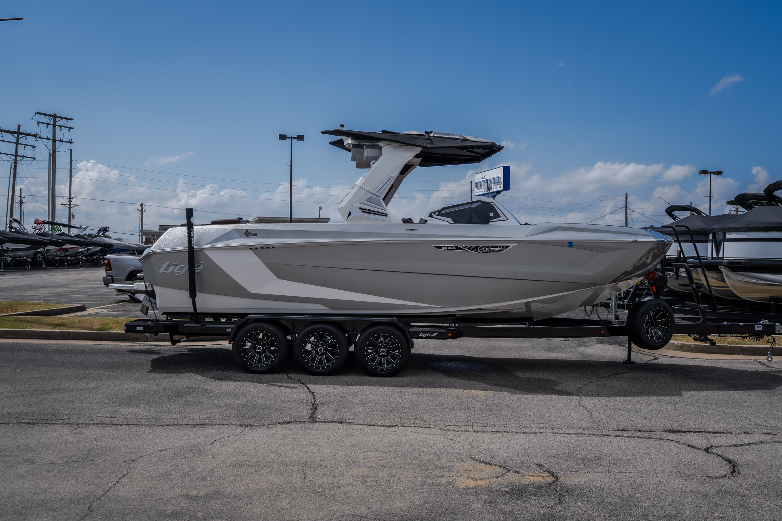 2026 Tigé Ultré 25ZX - Image 6