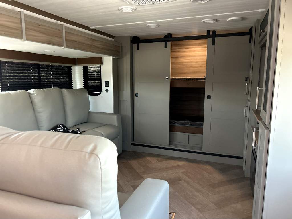 2026 Keystone SPRINTER 3800FLB - Image 12
