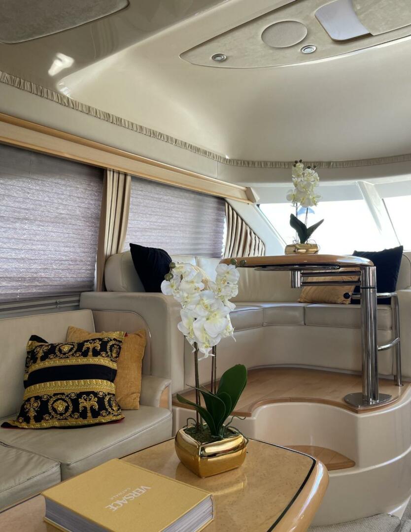 2004 Sea Ray 42 Sedan Bridge - Image 16