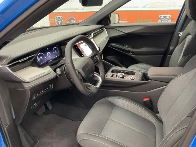 2026 Jeep Cherokee LAREDO 4X4 - Image 15