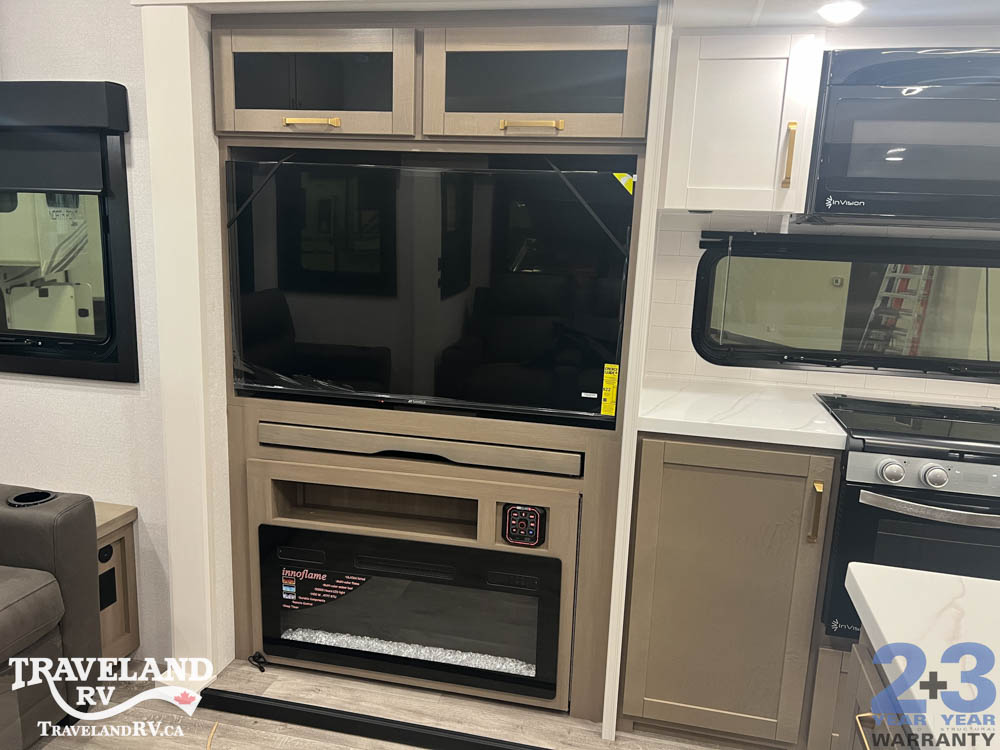 2027 Jayco Eagle 355MBQS - Image 11