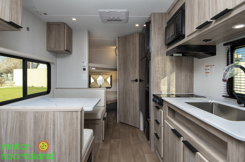 2026 Winnebago Access 18DBH - Image 15