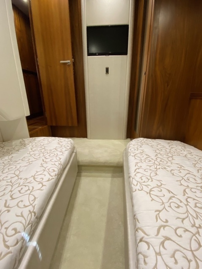 2015 Sunseeker Manhattan 55 - Image 33