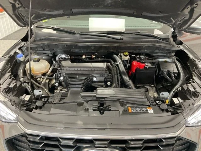 2023 Ford Escape Utility 4D ST-Line Select AWD - Image 10