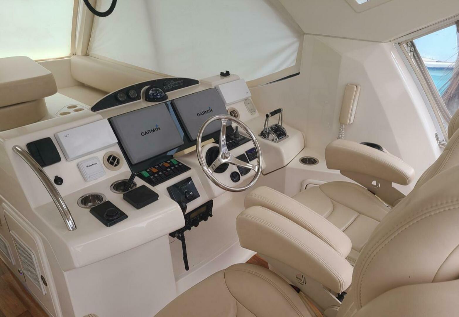 2009 Riviera 47 Enclosed Flybridge Series II - Image 41