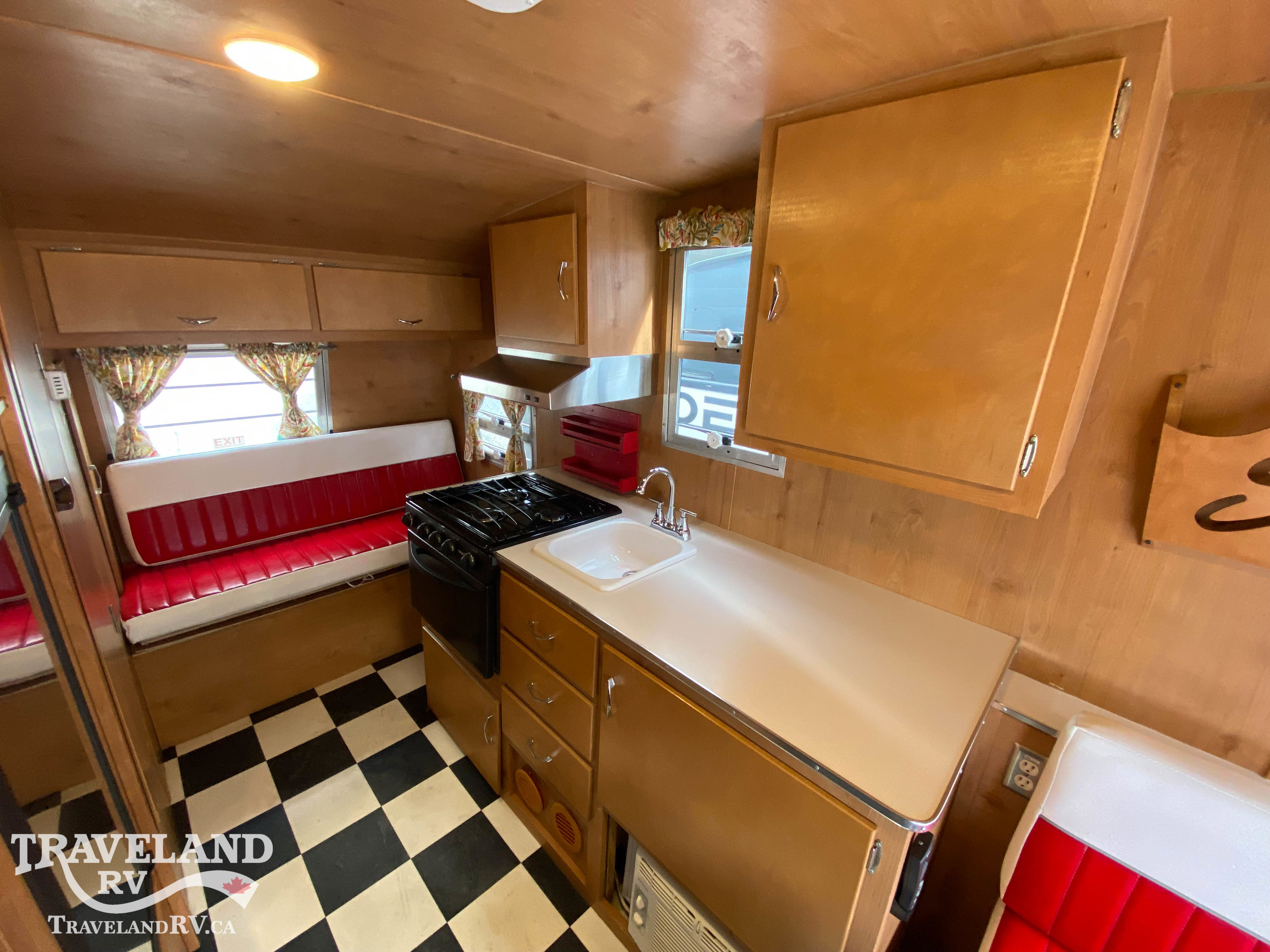 2015 FOREST RIVER SHASTA AIRFLYTE 16 - Image 8