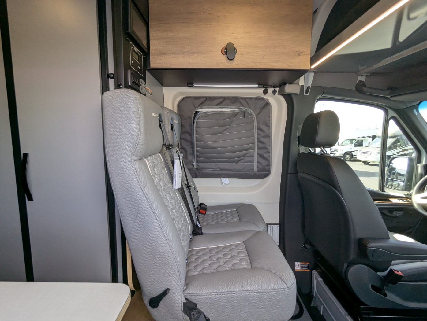 2026 Winnebago Revel 44E - Image 14