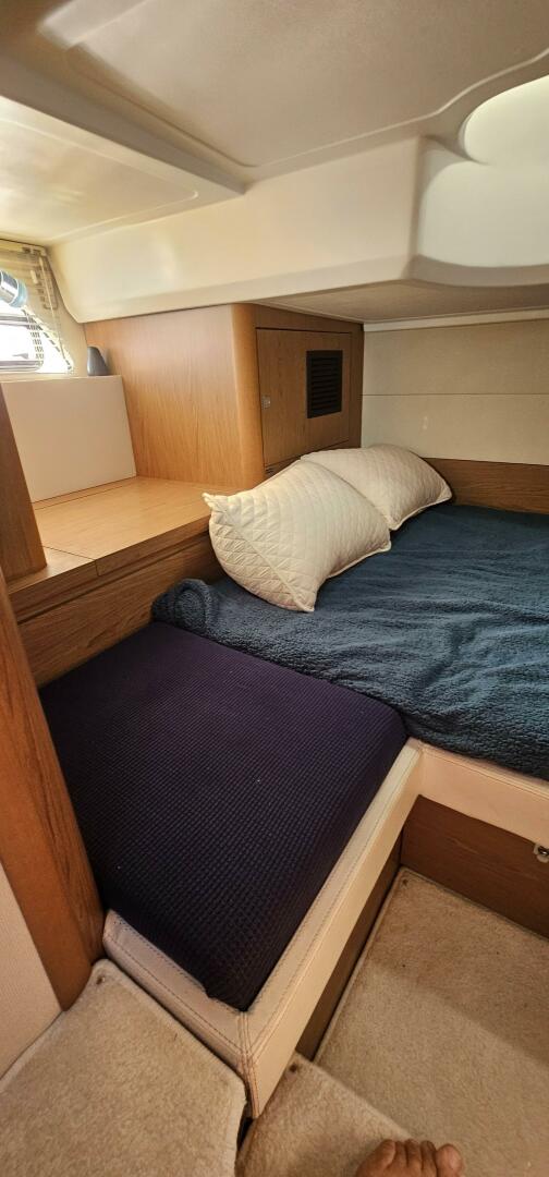 2015 Beneteau 38 Gran Tourismo - Image 26