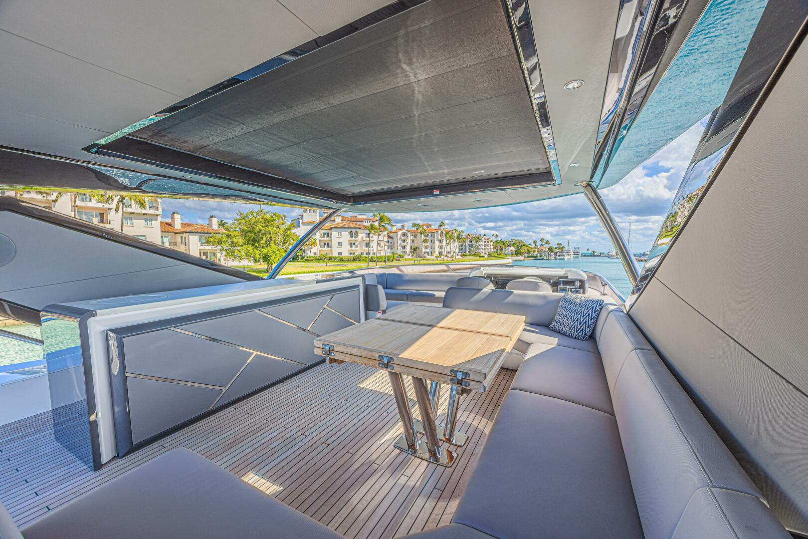 2025 Sunseeker - Image 87