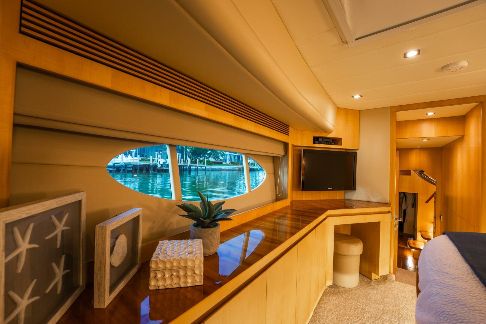 2013 Horizon PC60 - Image 25