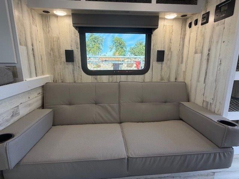2026 Modern Buggy Truck Camper TC14 - Image 8