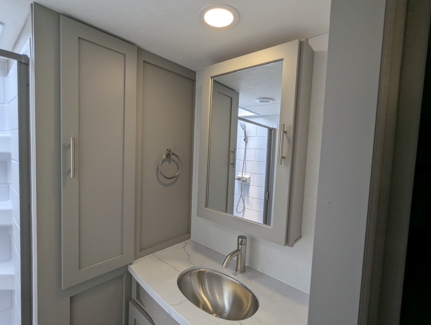 2026 Alliance RV Avenue 30BH - Image 13