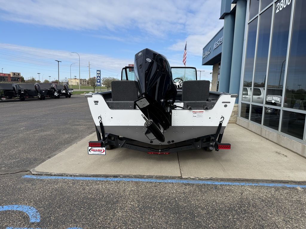 2026 Lund 2075 Impact XS Sport - Image 6