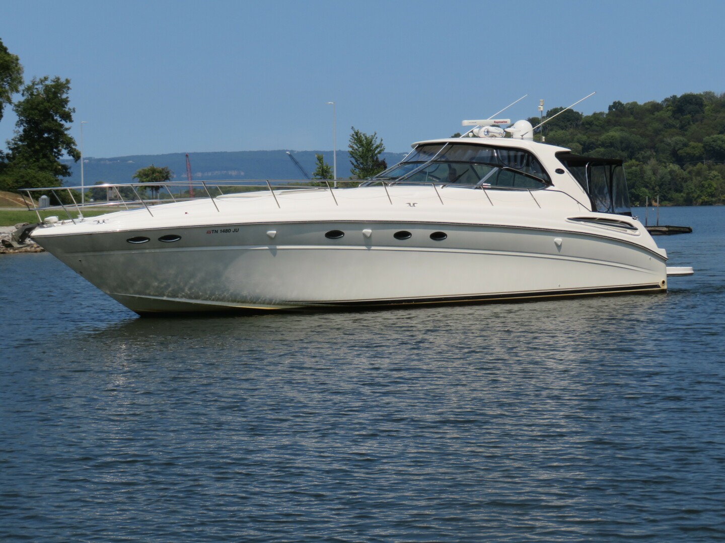 2001 Sea Ray 510 Sundancer - Image 1
