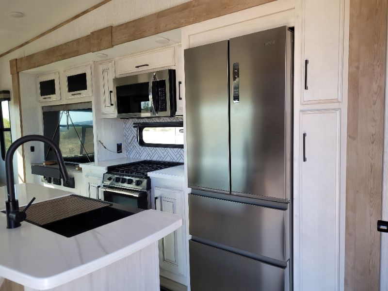 2023 Heartland Bighorn Traveler BHTR 32 RS - Image 5