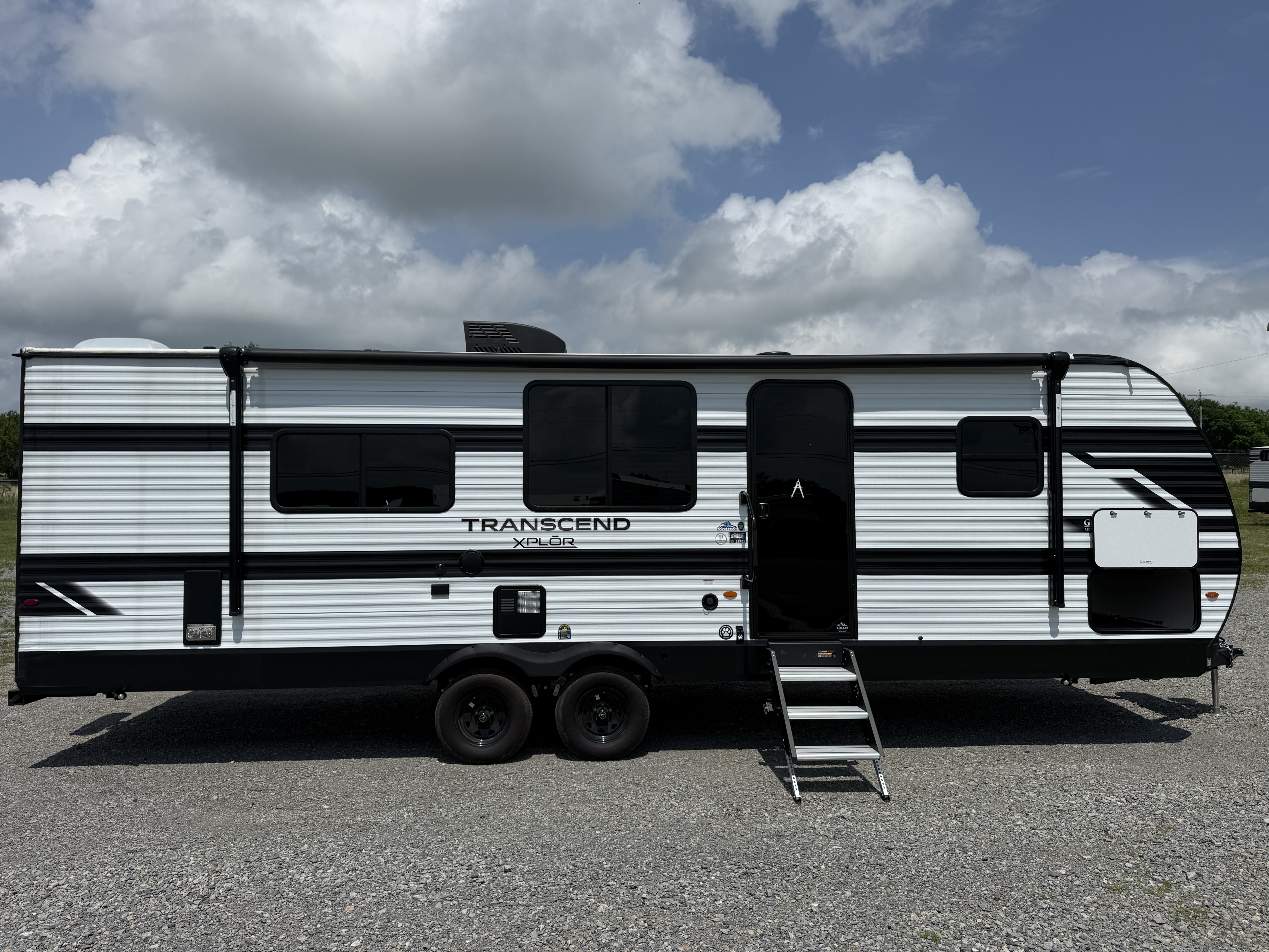 2025 Grand Design Transcend XPLOR 26RBX - Image 8