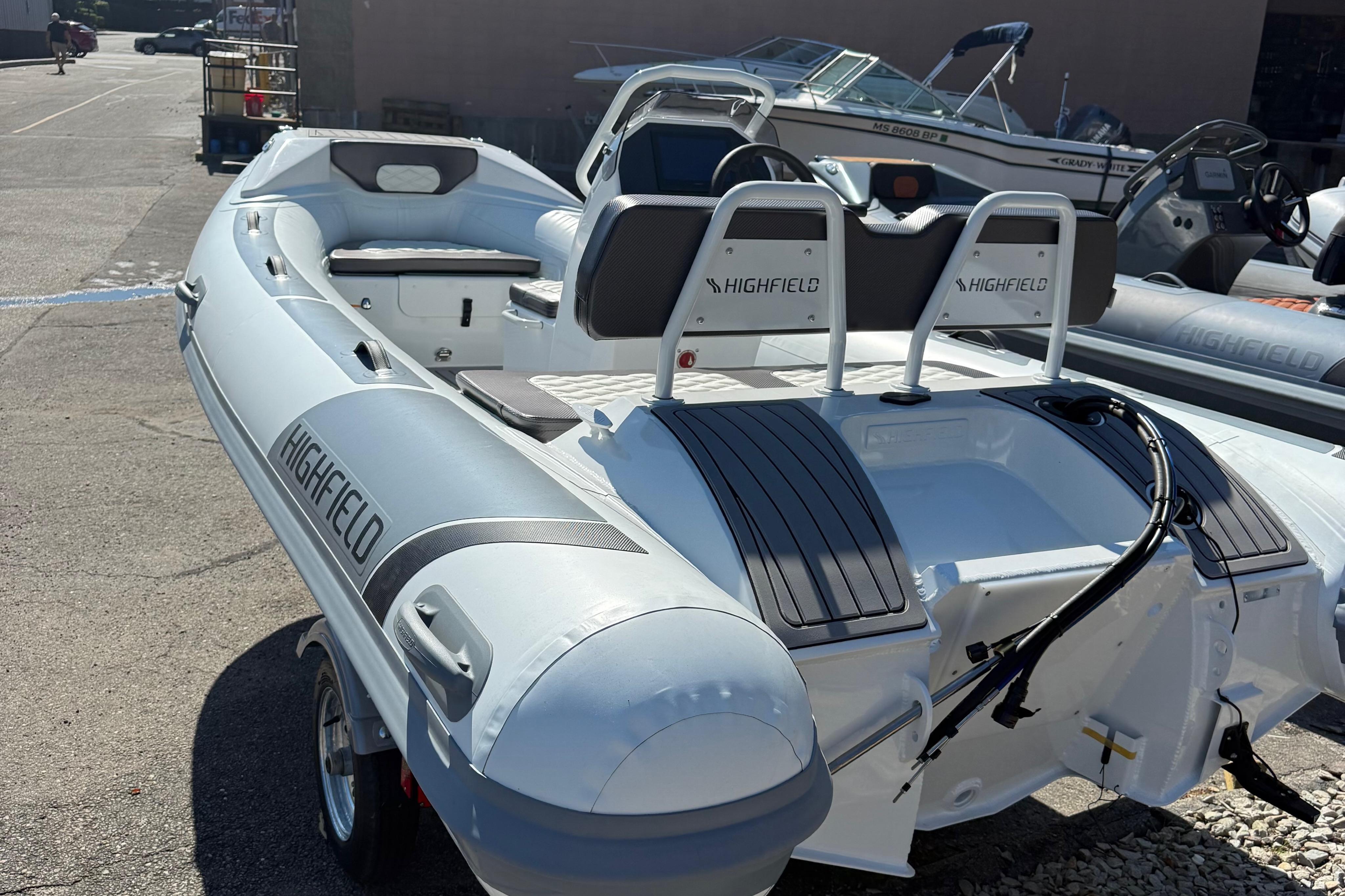 2025 Highfield Sport 420 Standard - Image 6