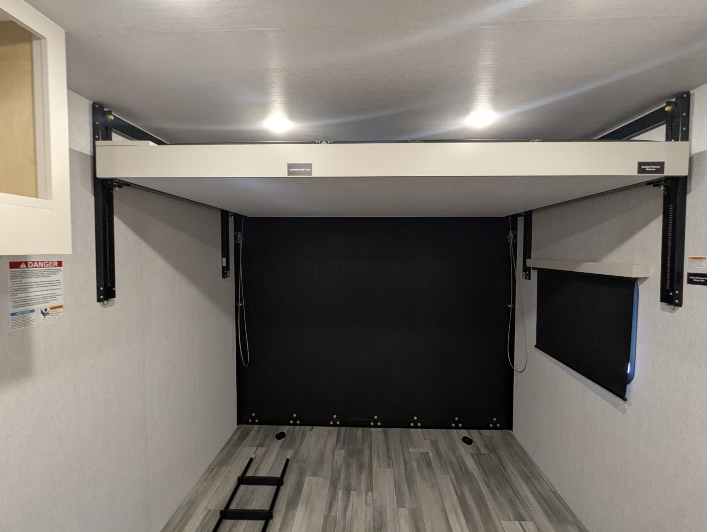 2027 IROK Trailers SX 2218 - Image 24