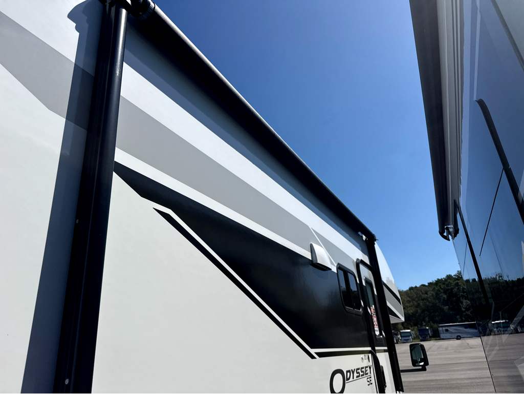 2027 ENTEGRA COACH ODYSSEY SE 22C - Image 5