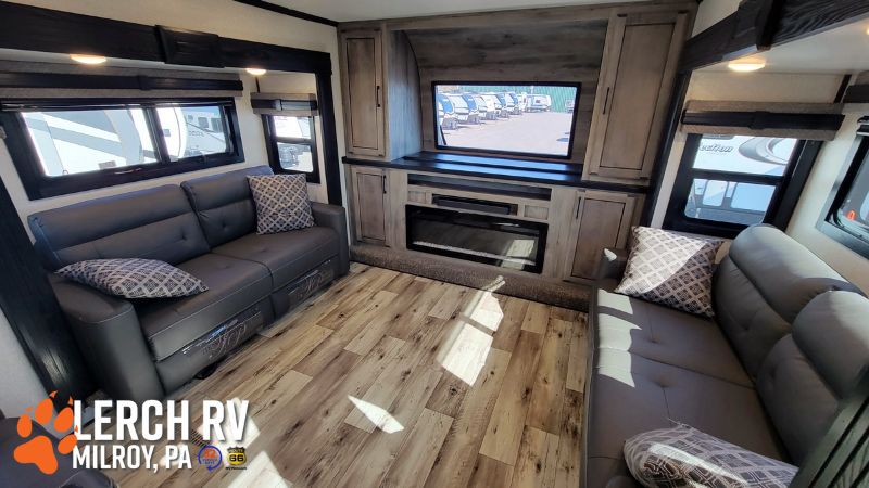 2022 KZ RV Durango Gold G387FLF - Image 17