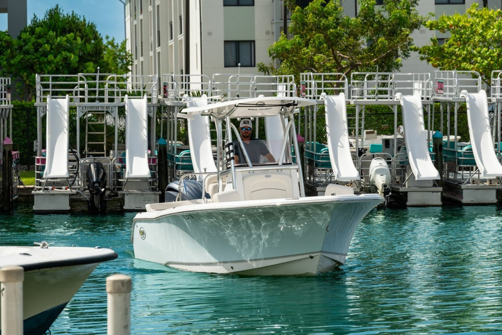 2023 Sea Hunt 234 Ultra Base - Image 21