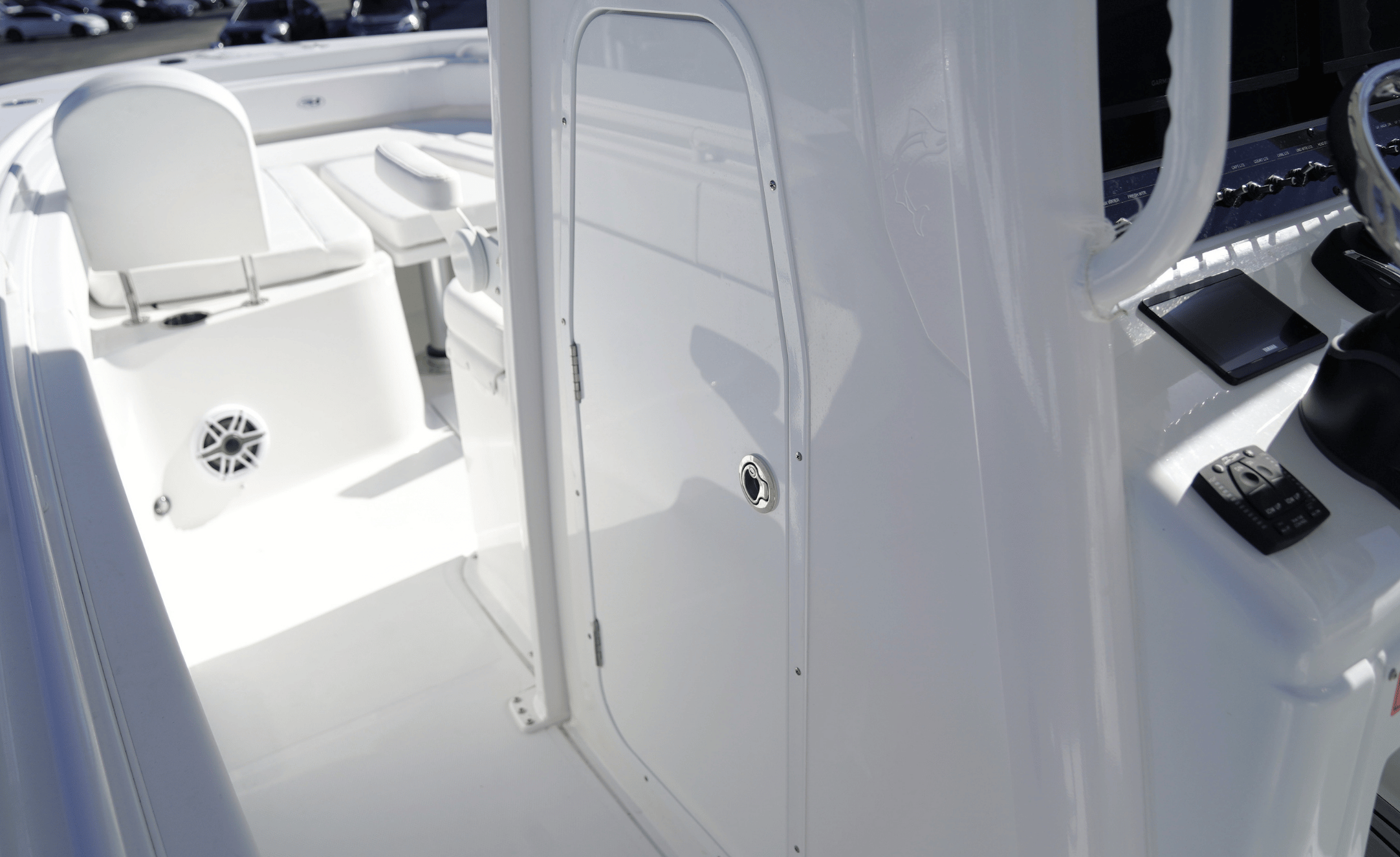2027 SEA HUNT ULTRA 305SE - Image 61