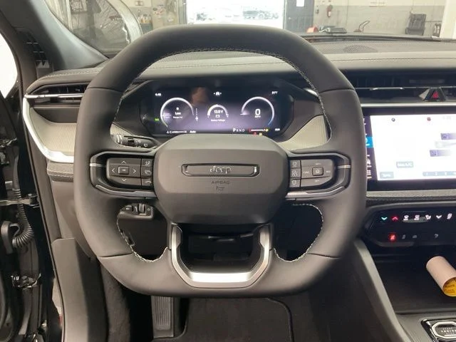 2026 Jeep Cherokee LAREDO 4X4 - Image 20