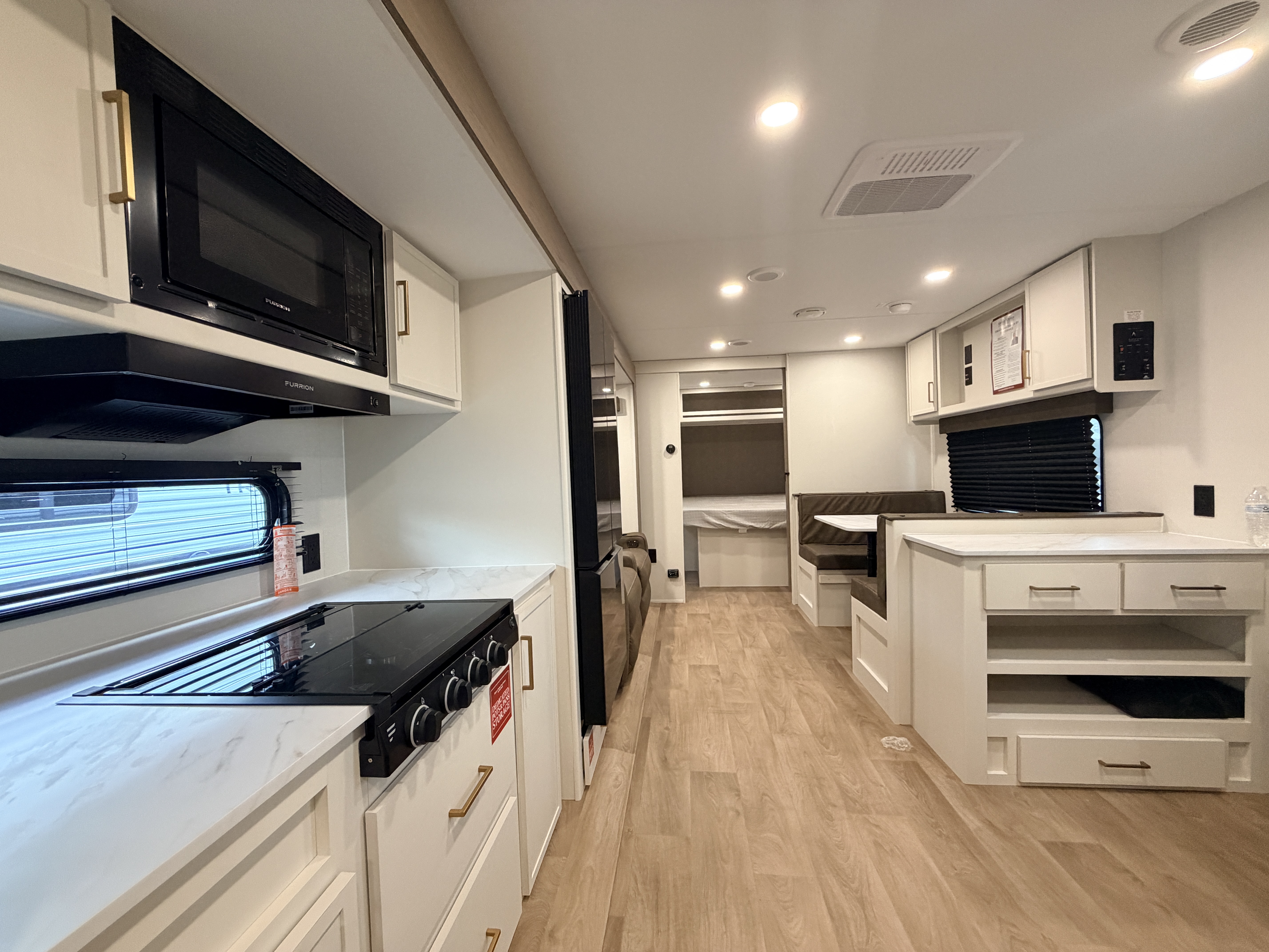 2027 Grand Design Transcend XPLOR 25MLX - Image 10
