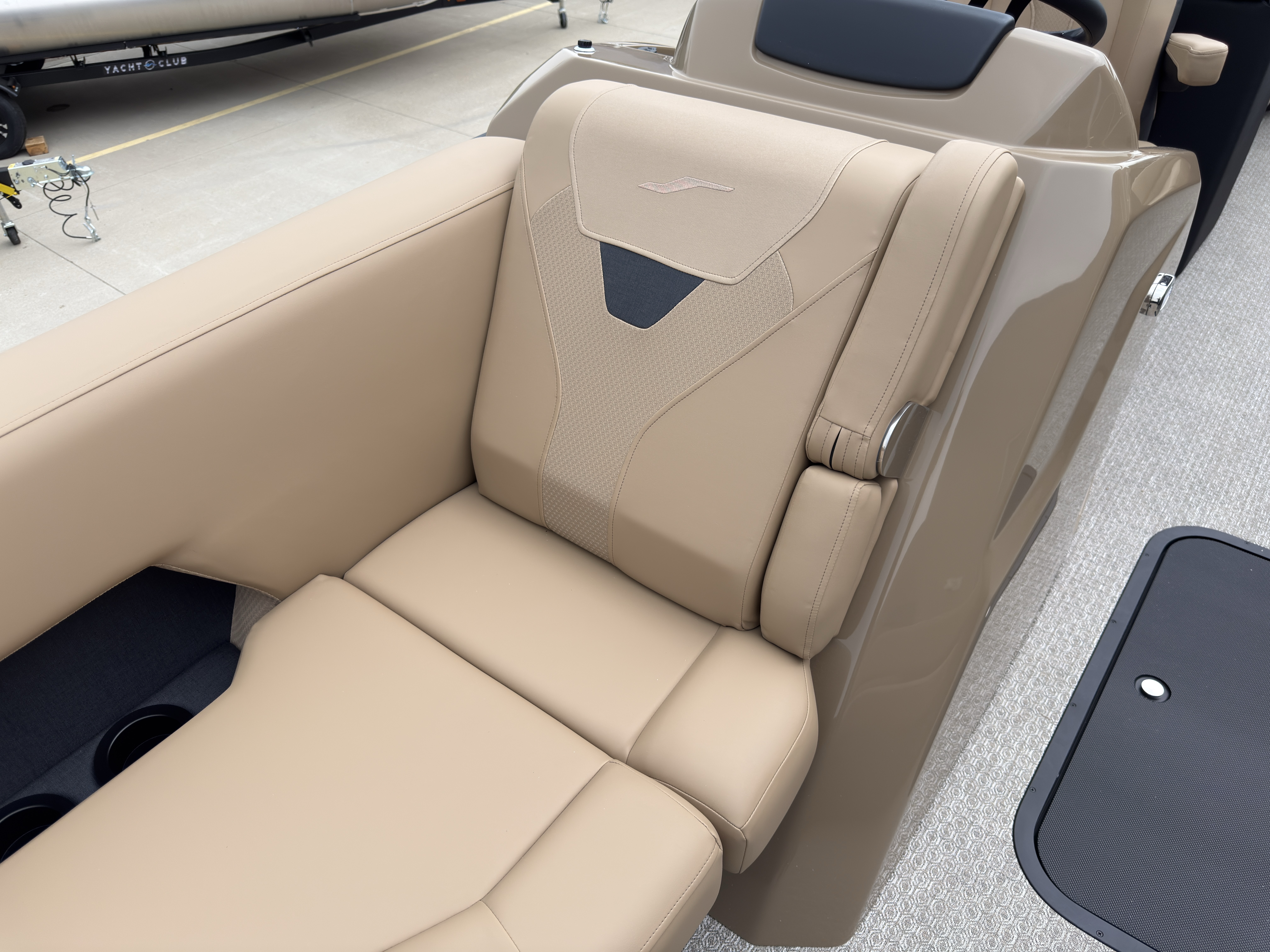2027 Evotti 523QL - Image 16