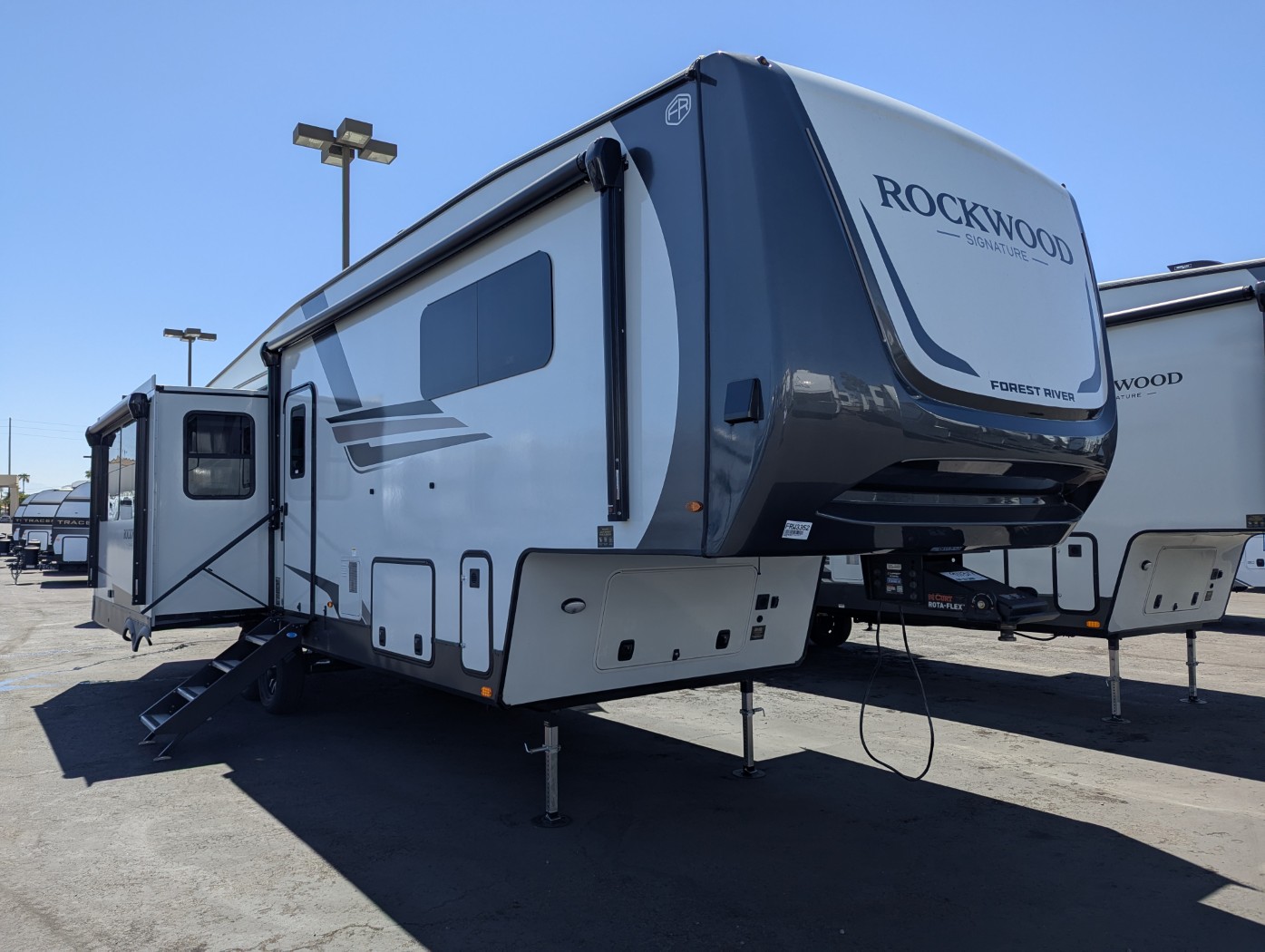 2026 Forest River Rockwood Signature R361RLS - Image 1