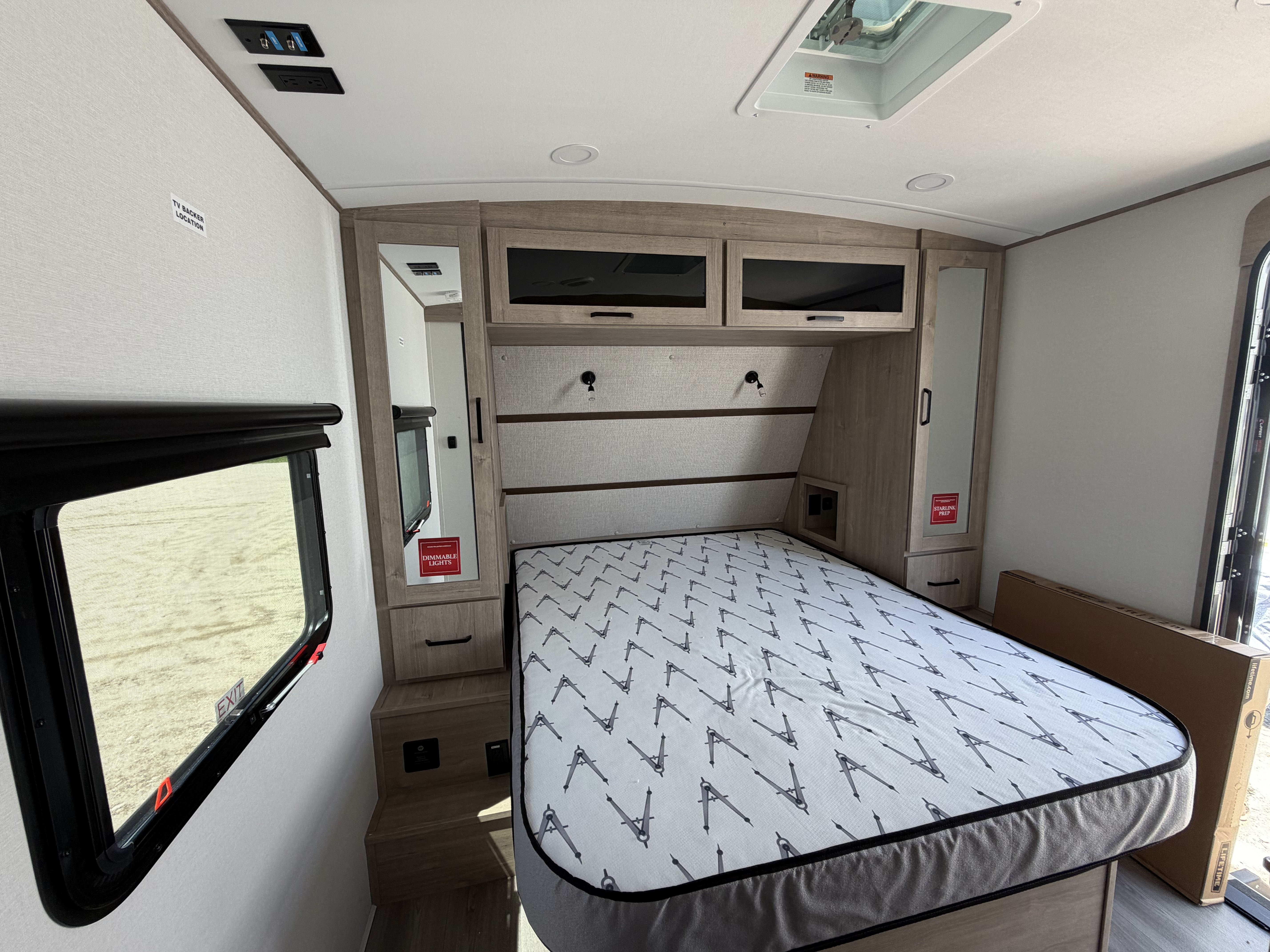 2027 Grand Design Imagine 2300MK - Image 9