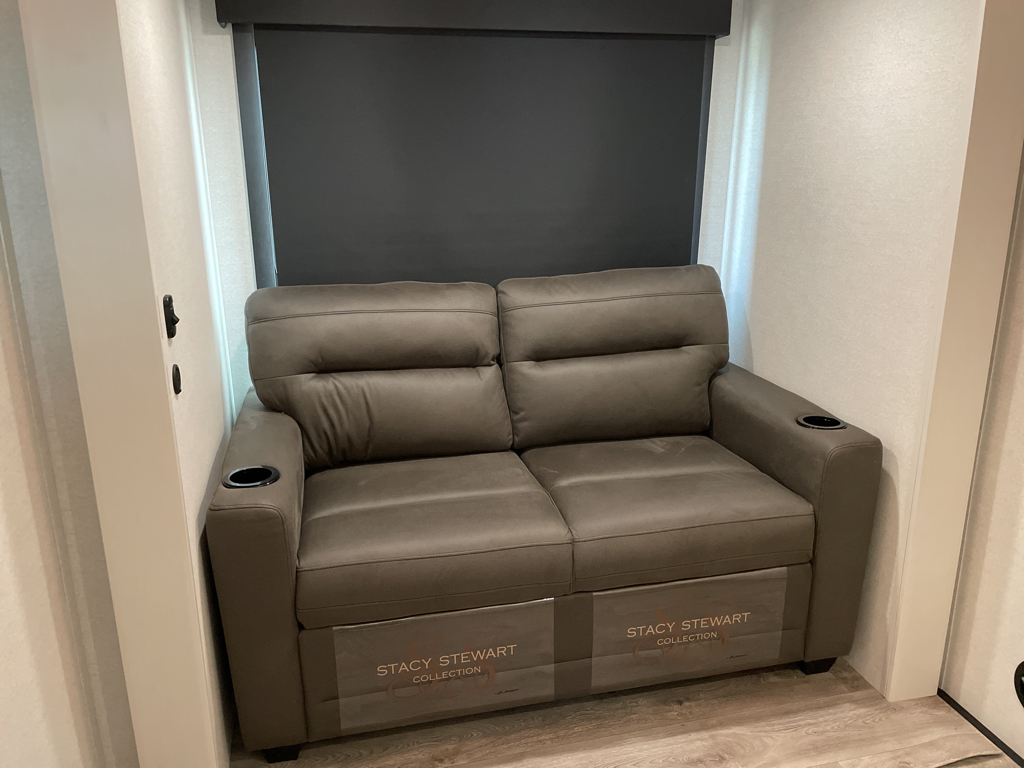 2026 Jayco Eagle 355MBQS - Image 16