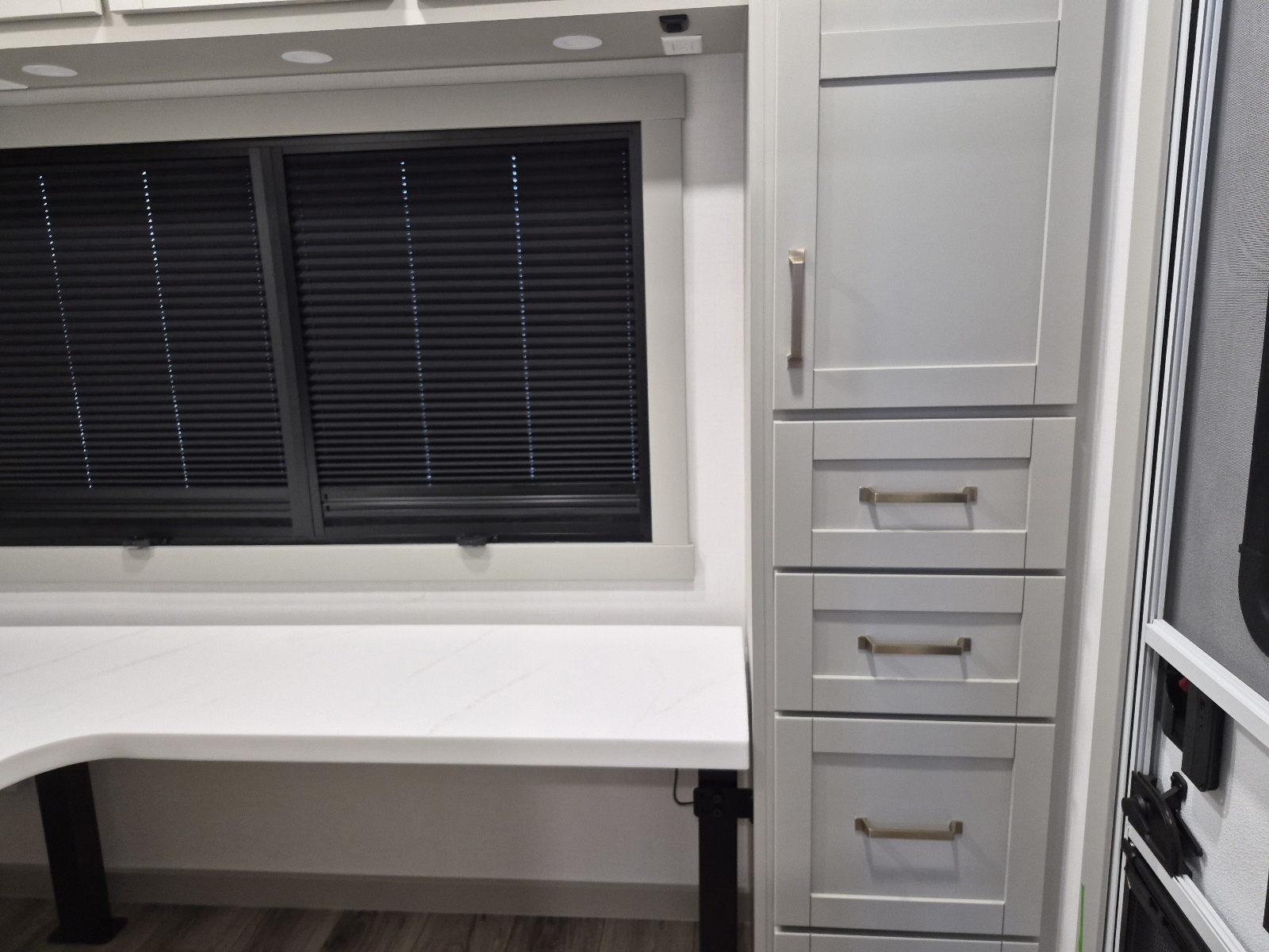 2027 Brinkley RV Model Z 3515 - Image 8