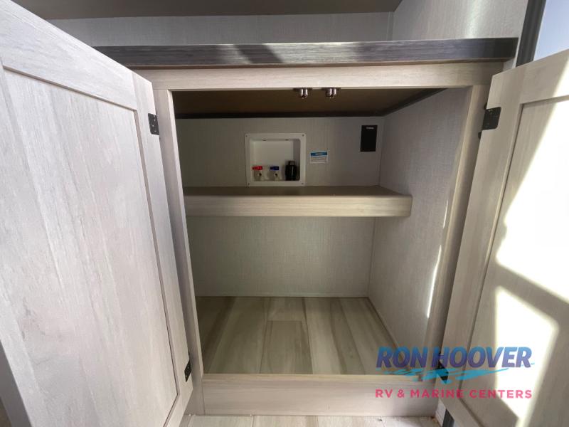 2026 FOREST RIVER 37GALLEY - Image 22