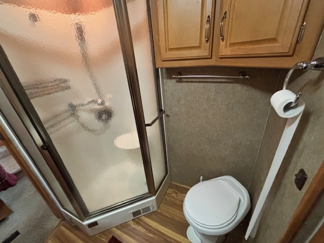 2007 WINNEBAGO TOUR 40TD - Image 20