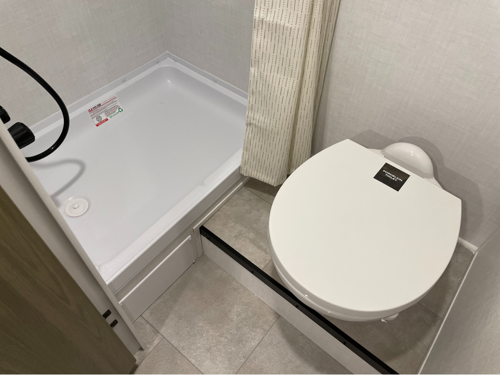 2027 Forest River Rockwood Geo Pro 13DLE - Image 11