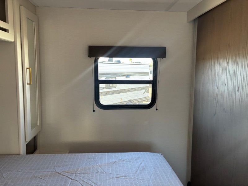 2026 Grand Design Transcend XPLOR 25MLX - Image 14
