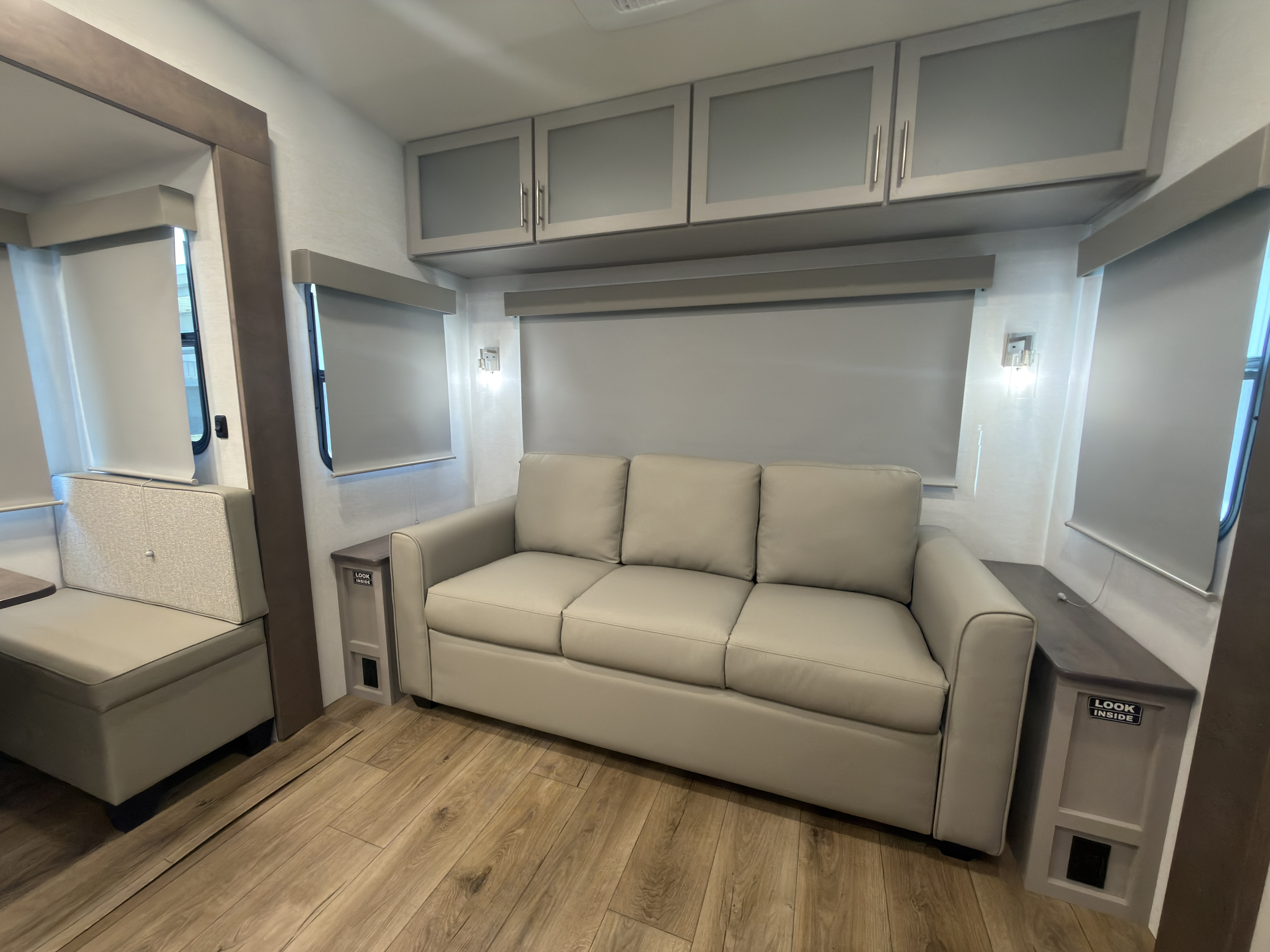 2026 Alliance RV Avenue 25RL - Image 11
