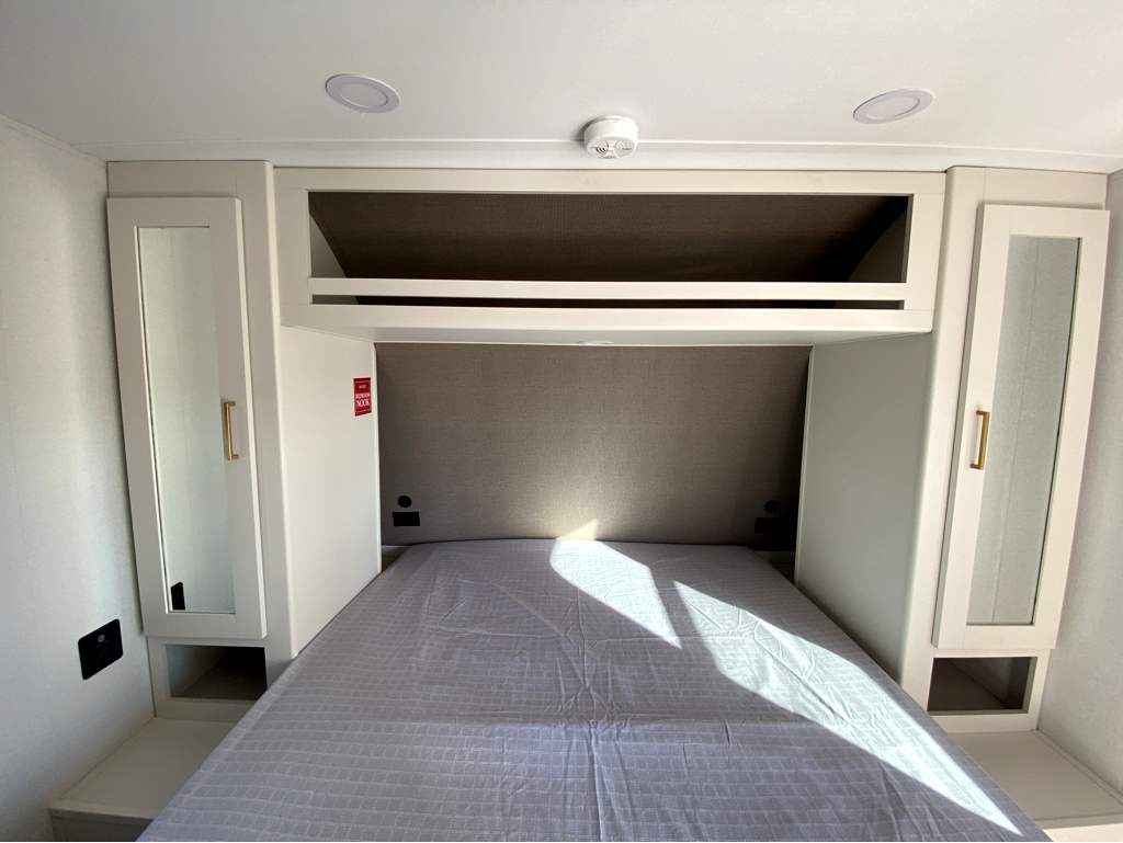 2026 GRAND DESIGN TRANSCEND 26BHX - Image 29