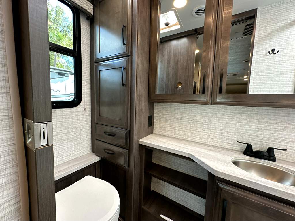 2025 JAYCO REDHAWK 26M - Image 16