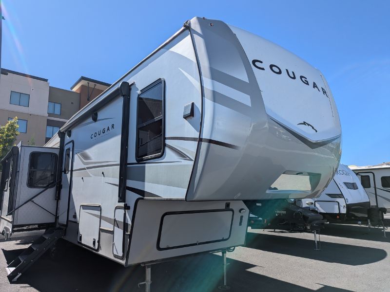 2023 Keystone Cougar East 316RLS - Image 1
