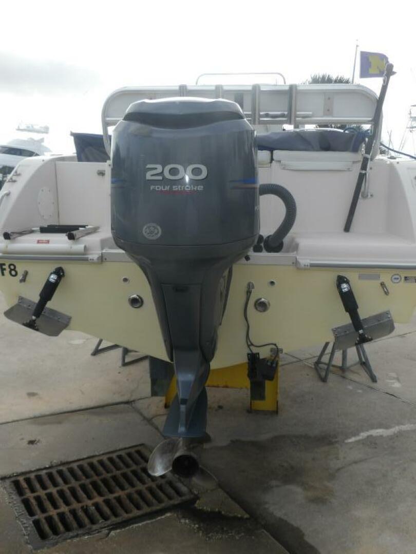 2006 Cobia 210 CC - Image 7